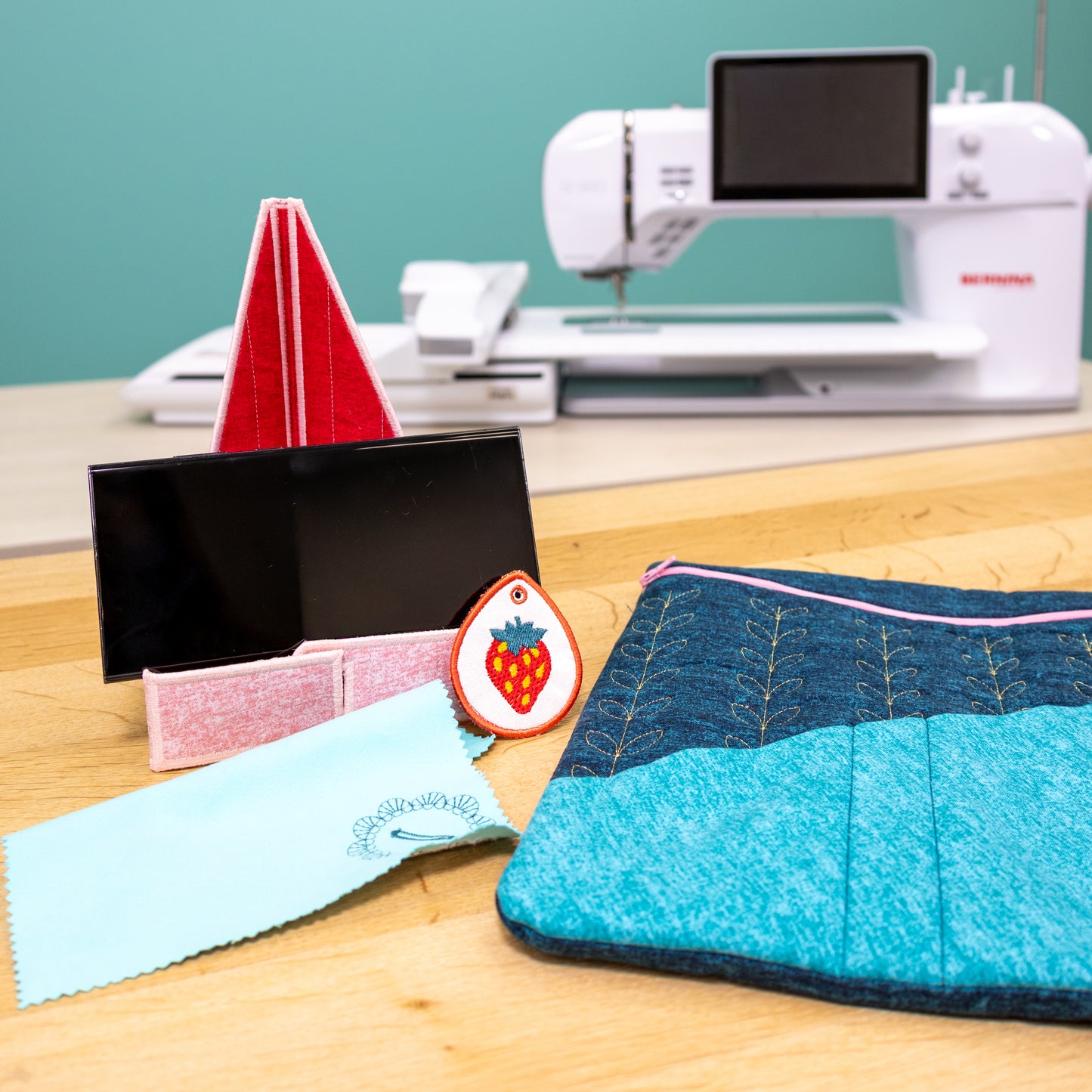 Stitched It - with OESD & BERNINA
