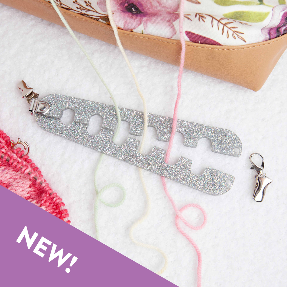 Yarn Gator — Colorwork Yarn Divider